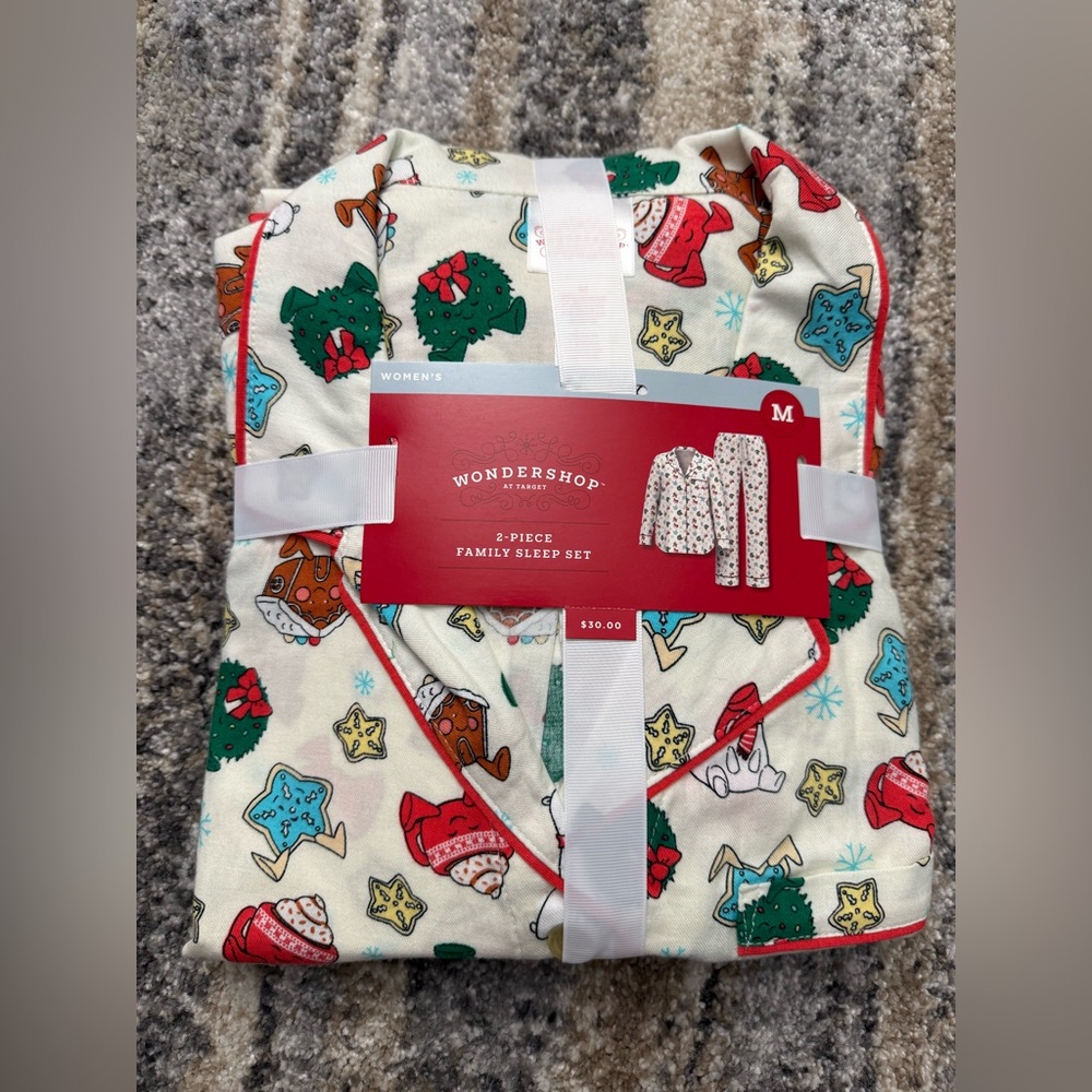 Wondershop Women's Holiday Pajama Set - Cream and Red